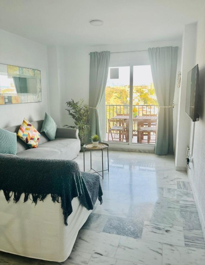 Two Bed, Two Bath Apartment With Sea Views - Angel De Miraflores Малага Экстерьер фото
